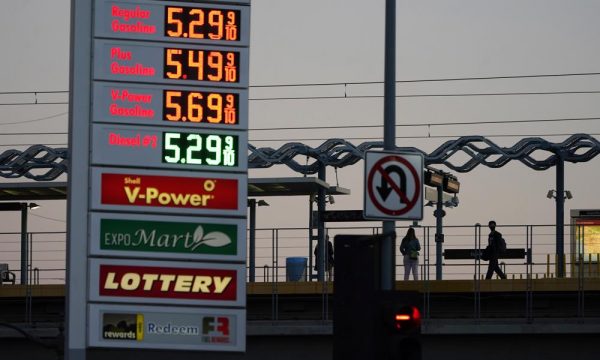 Bie sërish çmimi i naftës në tregun kosovar  kaq po kushton 1L