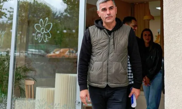 Humbi zgjedhjet në Vushtrri  lajmërohet Xhafer Tahiri