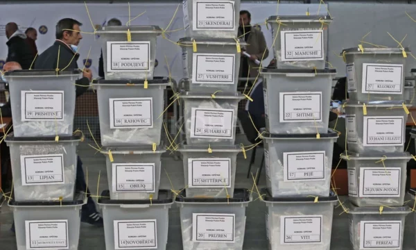 Ja sa komuna fitoi secila parti në raundin e parë