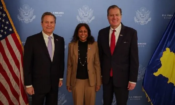 Ambasada amerikane me detaje për vizitën e kongresistëve