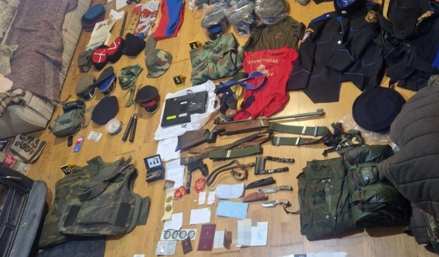 Operacion i madh policor   arrestohen mercenarët e Putinit   gjendet arsenal armësh