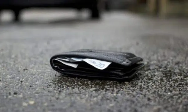 Gjeti kuletën me 800 euro por viktimës i a ktheu vetëm 500   arrestohet i dyshuari