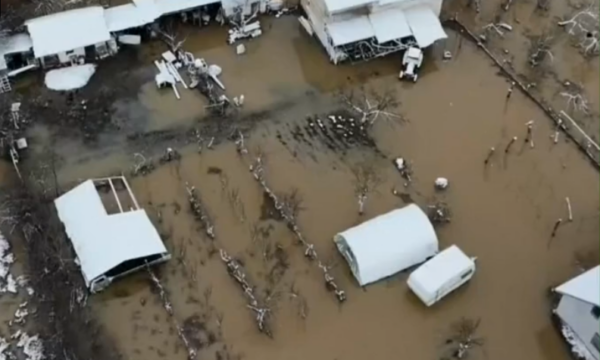 Reuters raporton LIVE nga Kosova  Përmbytje të rënda  ndërprerje të energjisë elektrike