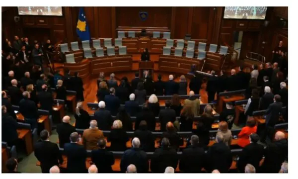 Kuvendi mblidhet në akademi përkujtimore për ish kryetarin Nexhat Daci