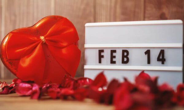 Sot  Dita e të Dashuruarve    historia e Shën Valentinit dhe kuptimi i festës