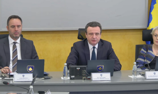 Kurti e ngatërron radhitjen e muajve teksa flet për pavarësinë dhe Epopenë e UÇK së