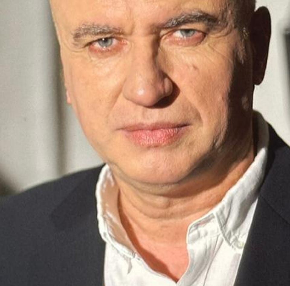 Mero Baze  Një poshtërim i panevojshëm për familjen Jashari nga Albin Kurti