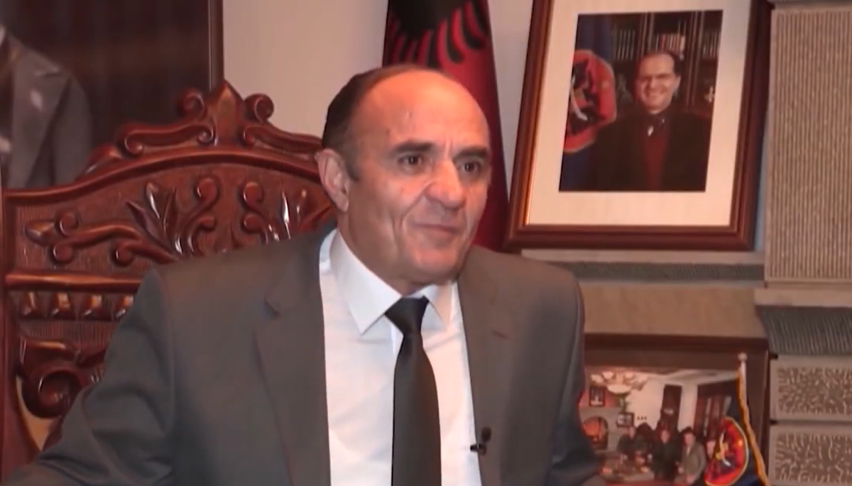 Halil Geci  i bjen pishman  për fjalën pushkatim  e korrigjon postimin për Vjosa Osmanin