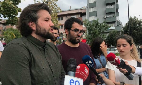 Gjinovci ua lë fajin familjarëve të viktimave për ekspozitën