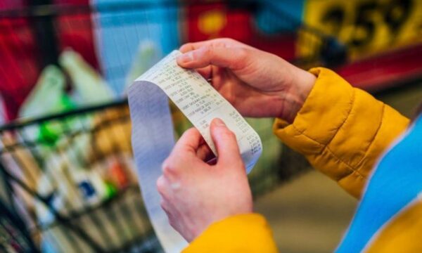 Paga e 13 të do të  shkrihet  nga çmimet e larta