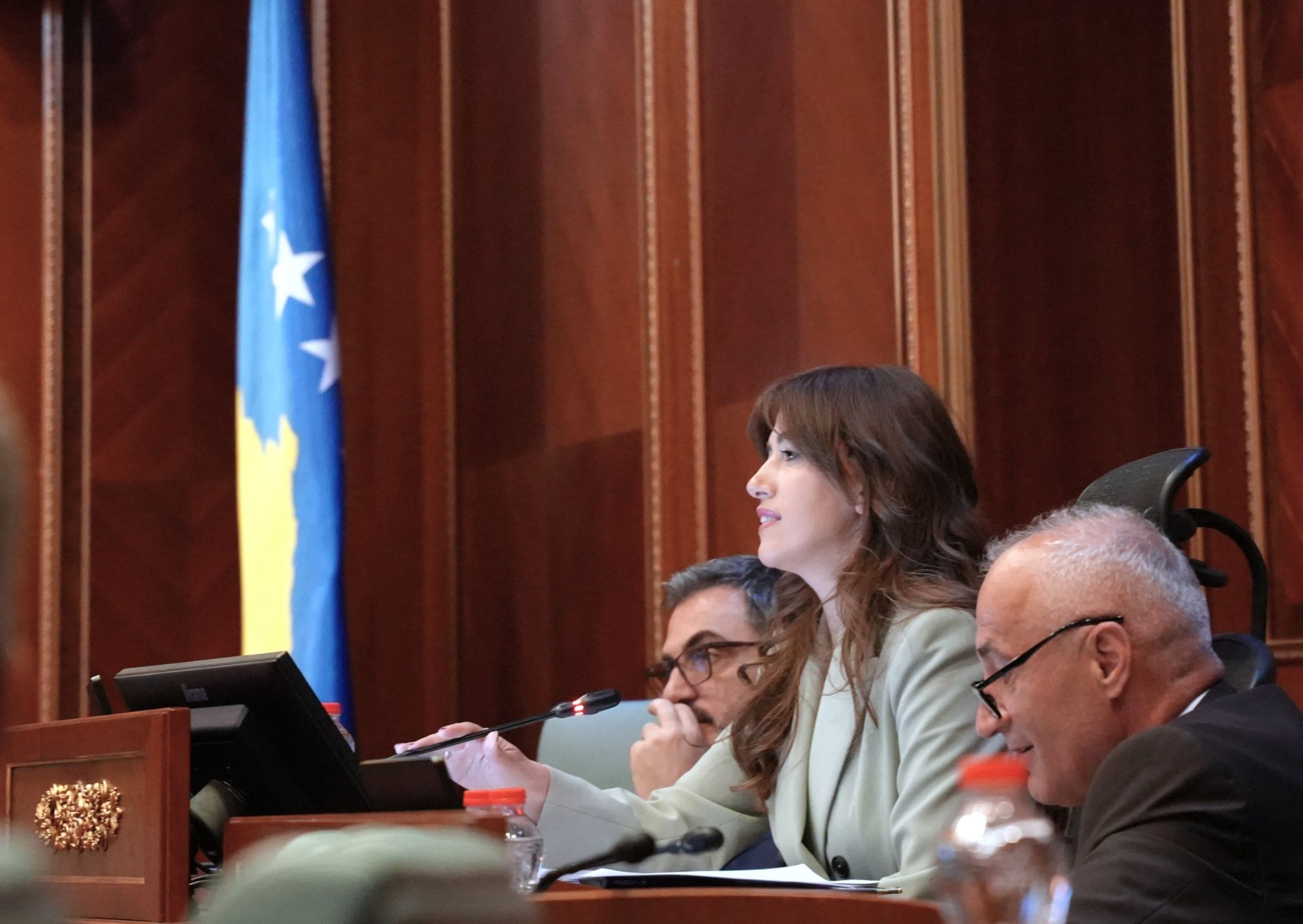 Nis votimi për dy kandidatet për president  opozita bojkton seancën