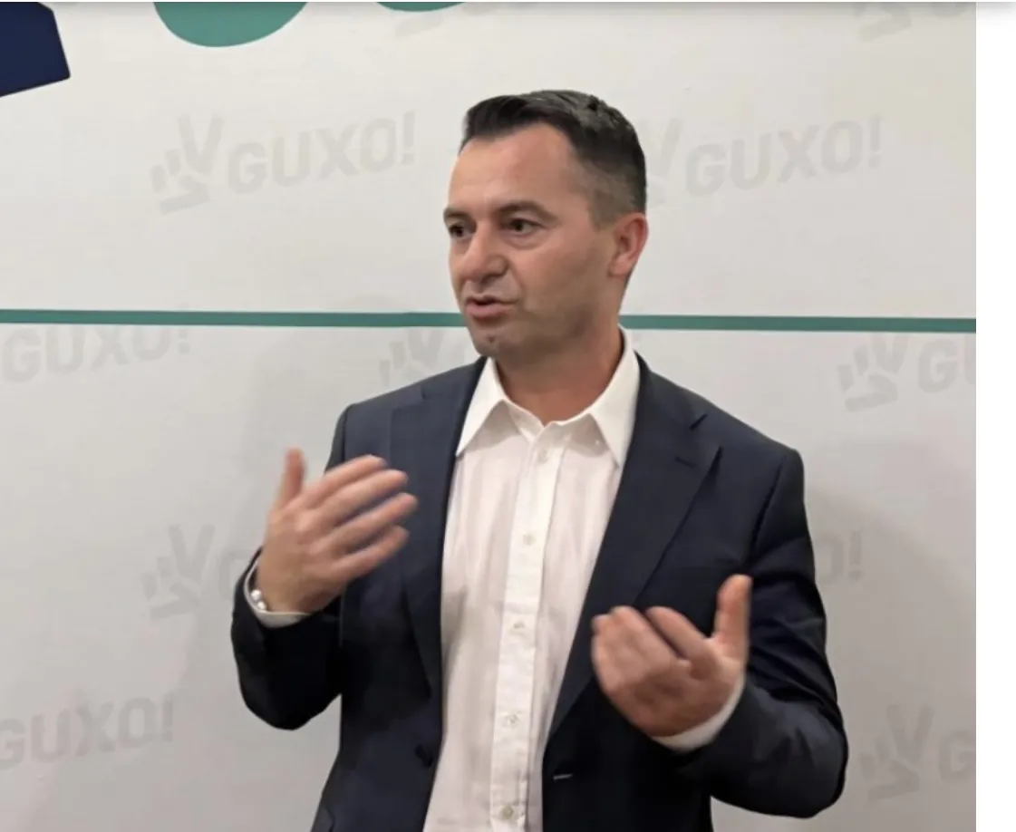 Largohet nga  Guxo  Viktor Buzhala  ka arsyeja  