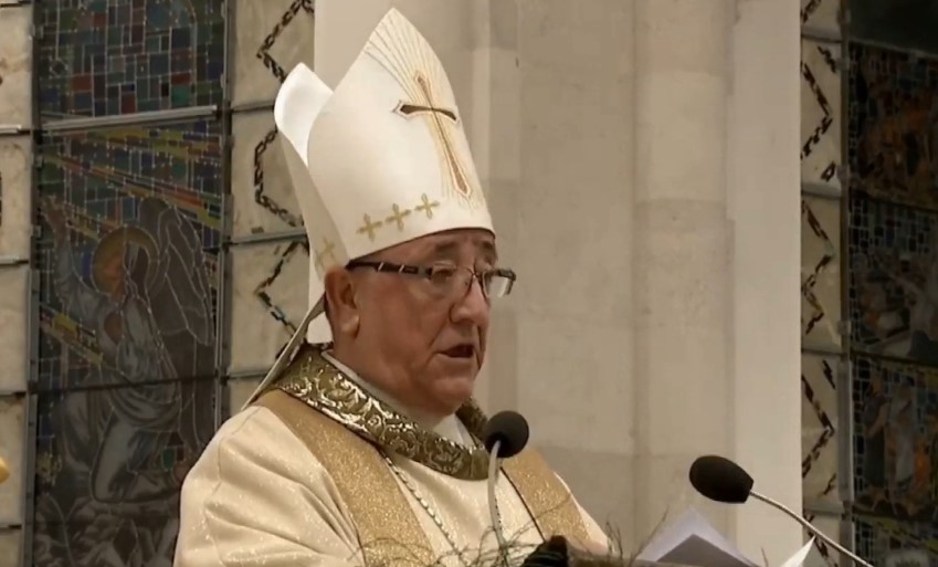 Mesha e Pashkëve  Ipeshkvi Gjergji  Bëj thirrje për paqe  përgjegjësi dhe dialog