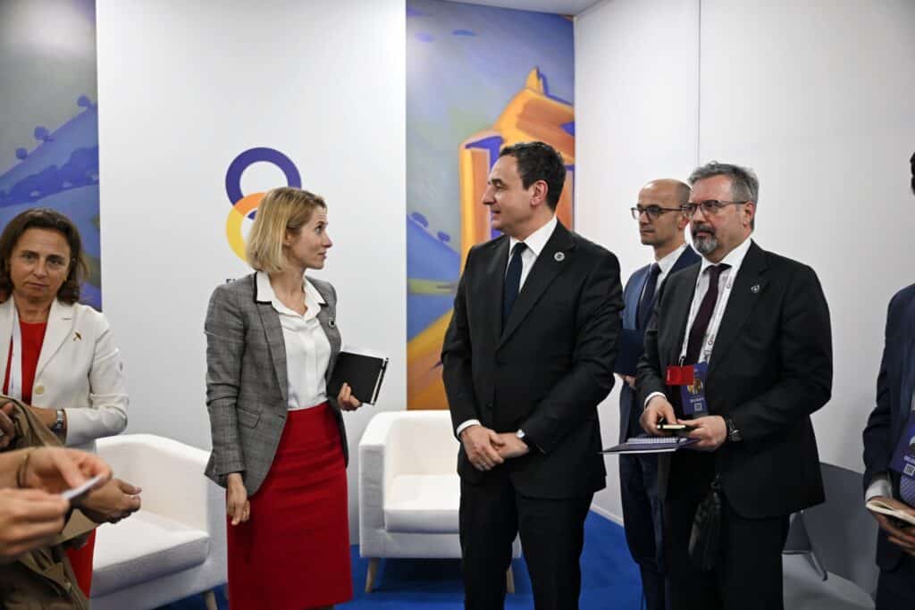 Kurti takon Kallas  diskutojnë edhe për dialogun Kosovë  Serbi