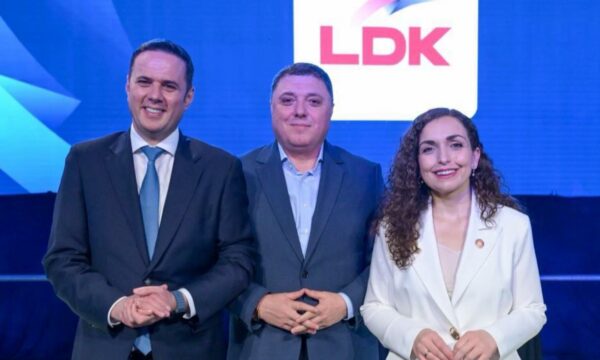 Ish deputeti në Shqipëri Kreshnik Çollaku i bashkohet LDK së