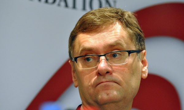 Ilir Deda propozon Blerim Shalën për president  Ka bashkëpunuar me të gjithë