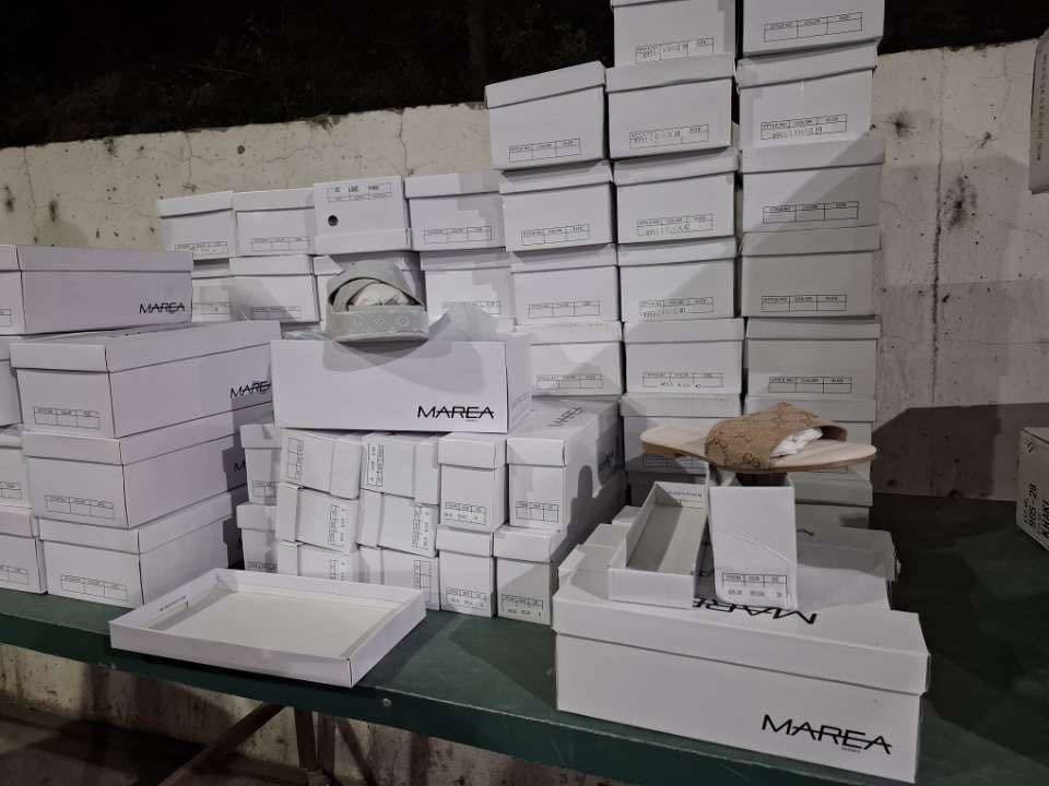 Tha se nuk kishte asgjë për të deklaruar  zyrtarët doganorë gjejnë mallra pa dokumentacion në veturën e një personi