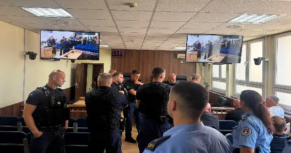 Pritet vendimi për rastin e Gllogjanit  shtohen masat e sigurisë në Gjykatën Themelore në Pejë