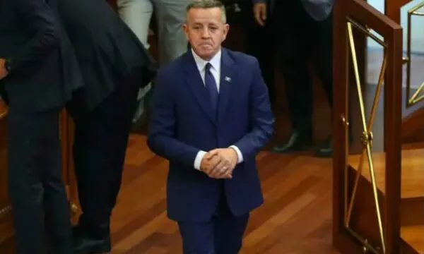 Remi thirrje Albin Kurtit e Bedri Hamzes  Kosovës i duhet koalicioni VV PDK