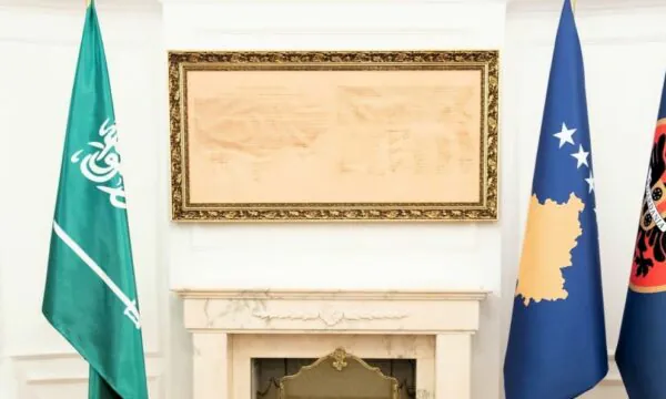 arabia-saudite-lehteson-proceduren-e-pajisjes-me-vize-turistike-per-kosovaret-mpj-jep-detaje